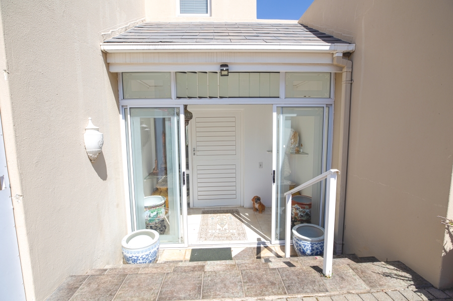 3 Bedroom Property for Sale in Erinvale Golf Estate Western Cape